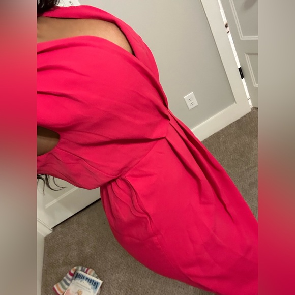 Express Dress - Picture 2 of 3